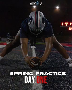 Image post by @hubisonfootball on Instagram