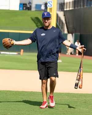 Image post by @rrexpress on Instagram