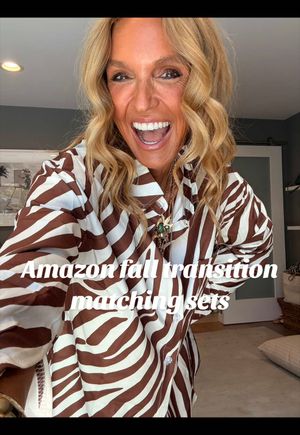 Video post by @shop.with.caroline on TikTok
