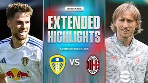Video post by @cbssportsgolazo on YouTube