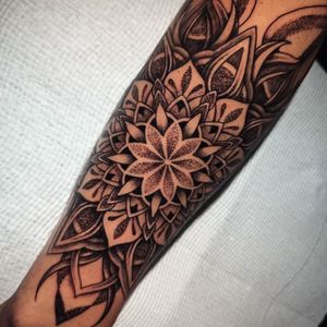 Image post by @louietattooie on Instagram