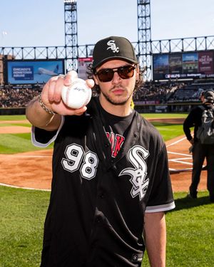 Image post by @whitesox on Twitter/X