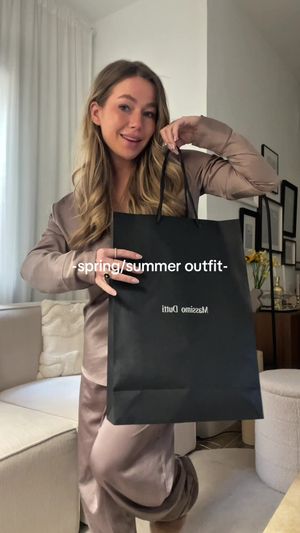 Video post by @carlotagrandeb on TikTok