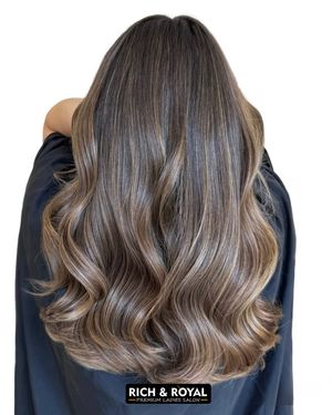 Image post by @richandroyalsalon on Instagram