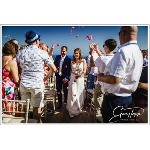 Image post by @gary.tapp.yourweddingmoments on Instagram