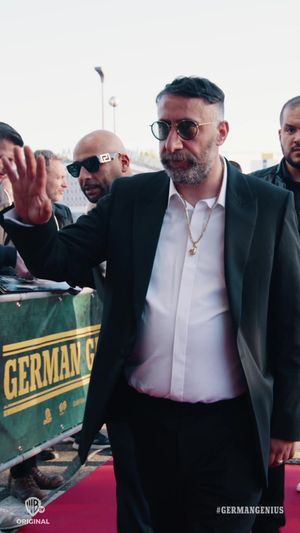 Video post by @warnertvde on TikTok