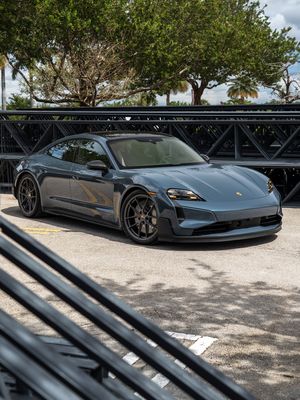 Image post by @championporsche on Instagram
