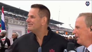Video post by @CFBPlayoff on Twitter
