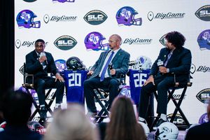 Image post by @SFA_Football on Twitter