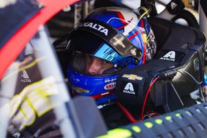 Image post by @jeffgordonweb on Instagram