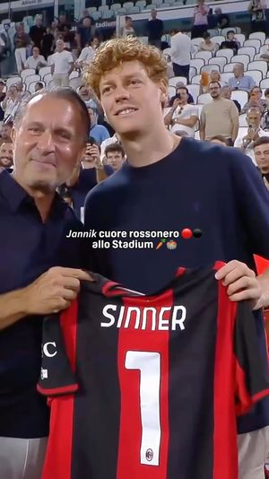 Video post by @dazn_it on Instagram