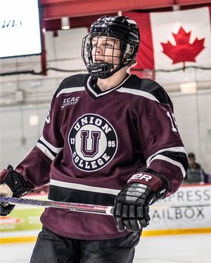 Image post by @unionmhockey on Instagram