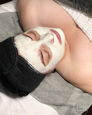 Image post by @HessBeautyBar on Facebook
