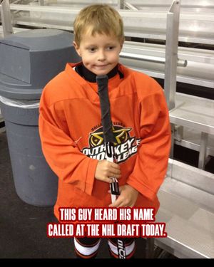 Image post by @BadgerMHockey on Twitter