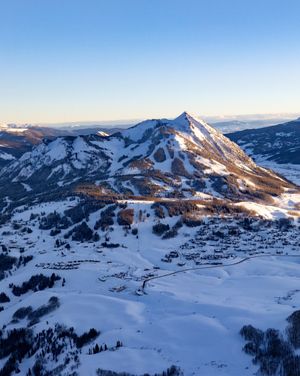 Image post by @skicrestedbutte on Instagram