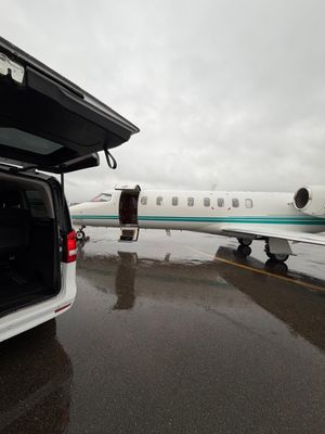 Image post by @acs_aircharter on Instagram