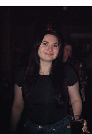 Video post by @hollymillenium on TikTok