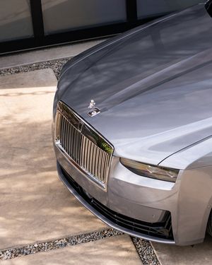 Image post by @rollsroycecarsna on Instagram