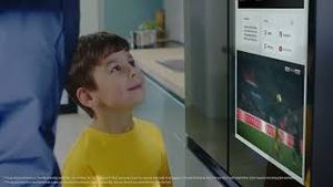 Video post by @samsungus on YouTube