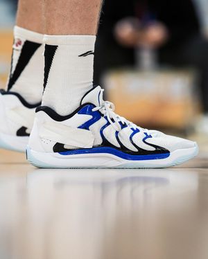 Image post by @kicksvisionofficial on Instagram