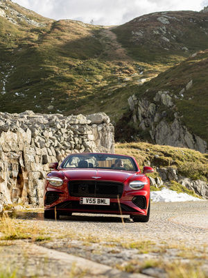 Image post by @bentleymotors on Instagram