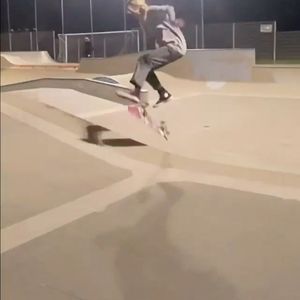 Image post by @skatelikeagirlsfbay on Instagram