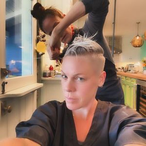Image post by @pink on Instagram