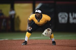 Image post by @theauslofficial on Instagram