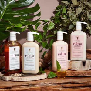 Video post by @RahuaBeauty on Facebook