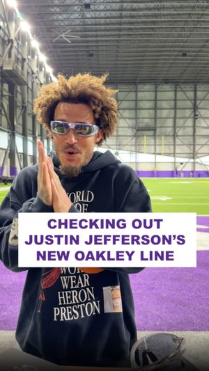 Video post by @minnesotavikings on Facebook