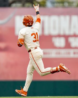 Image post by @texasbaseball on Instagram
