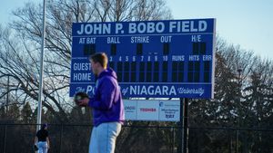 Image post by @NiagaraBASE on Twitter