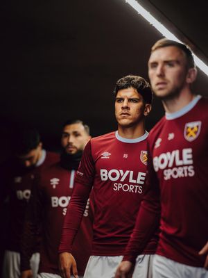 Image post by @westham on Instagram