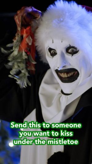 Video post by @halloweenhorrornights on TikTok