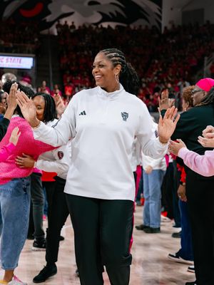 Image post by @packwomensbball on Instagram