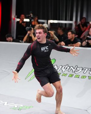 Image post by @ufcbjjofficial on Facebook