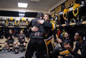 Image post by @WBSPenguins on Twitter/X