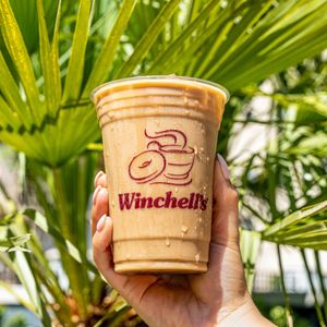 Image post by @winchellsdonuthouse on Instagram