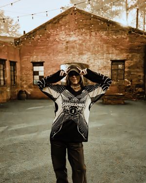 Image post by @shotbyoh on Instagram