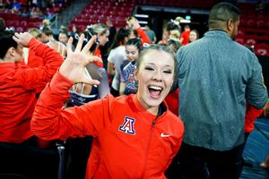 Image post by @AZATHLETICS on Twitter