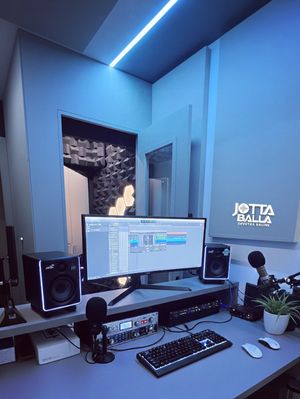 Image post by @jottaballa on Instagram