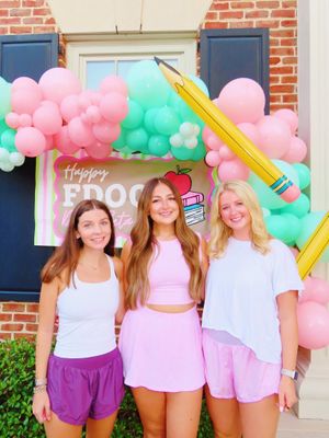 Image post by @uapanhellenic on Instagram