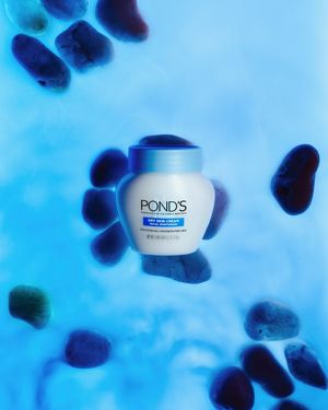 Image post by @ponds on Instagram