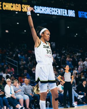 Image post by @azura_stevens on Instagram