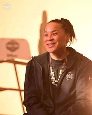 Image post by @marchmadnesswbb on Instagram