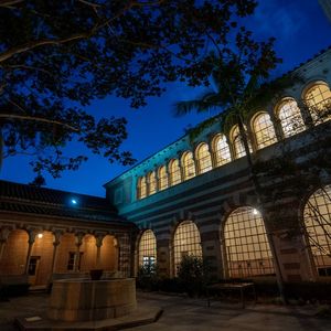 Image post by @uscdornsife on Instagram