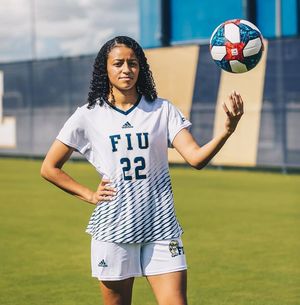 Image post by @fiuwsoc on Instagram