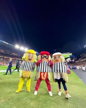 Image post by @CleHotDogs on Twitter