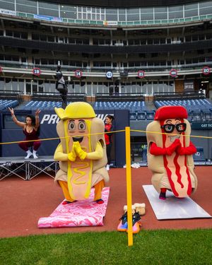 Image post by @CleHotDogs on Twitter