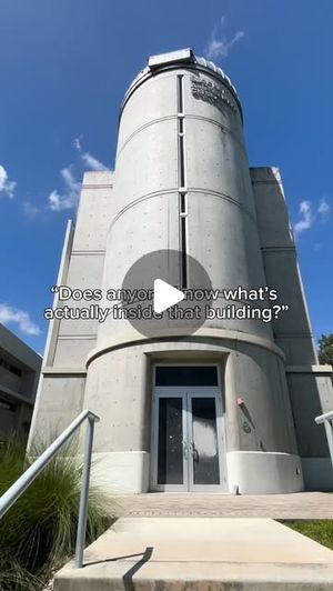 Image post by @fiucase on Instagram